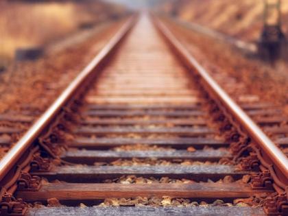Mumbai- Based Doctor Loses Arm While Saving Wife During Robbery on Moving Train | धावत्या ट्रेनमध्ये दरोडेखोराशी झटापट, पत्नीचं पर्स वाचवण्याच्या प्रयत्नात मुंबईतील डॉक्टरनं हात गमावला! Mumbai- Based Doctor Loses Arm While Saving Wife During Robbery on Moving Train | धावत्या ट्रेनमध्ये दरोडेखोराशी झटापट, पत्नीचं पर्स वाचवण्याच्या प्रयत्नात मुंबईतील डॉक्टरनं हात गमावला!