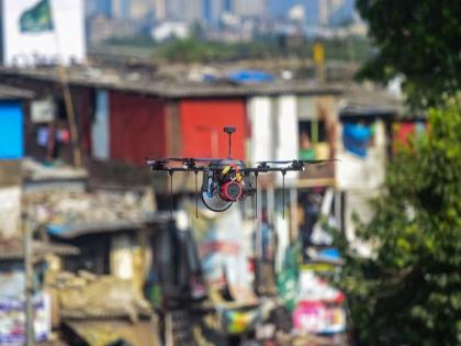 CoronaVirus mumbai police using Drones to keep watch on people wandering without cause | CoronaVirus: विनाकारण भटकणाऱ्यांवर ड्रोन ठरतोय प्रभावी