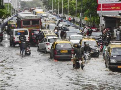 The plight of waste and sewage management; Indian cities drown in a flood of money-grubbing waste | कचरा-सांडपाणी व्यवस्थापनाची दुर्दशा; पैसे ओरबाडण्याच्या हावरट पुरात बुडाली भारतीय शहरे The plight of waste and sewage management; Indian cities drown in a flood of money-grubbing waste | कचरा-सांडपाणी व्यवस्थापनाची दुर्दशा; पैसे ओरबाडण्याच्या हावरट पुरात बुडाली भारतीय शहरे
