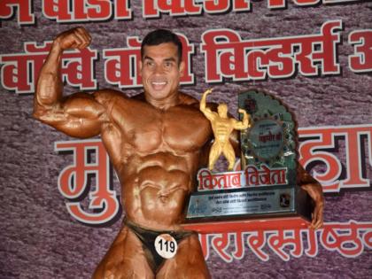 sagar kartude wins mumbai mahapour shree bodybuilding competition | तळवलकर्सचा सागर कातुर्डे ठरला मुंबई महापौर श्री, रितेश नाईकला उपविजेतेपद