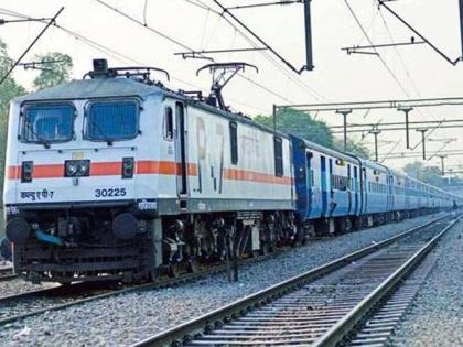 Special festival train between Mumbai and Nagpur tomorrow | मुंबई ते नागपूर दरम्यान उद्या विशेष उत्सव रेल्वेगाडी