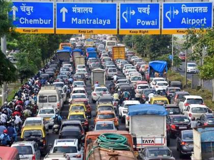 mumbai traffic jam issue in mumbai due to vip everyday long queues citizens are worried employees have to wait a lot | Mumbai Traffic: व्हीआयपींमुळे मुंबईत ‘ट्रॅफिक जॅम’! रोजच्या रोज लांबच लांब रांगा, नागरिक हैराण, नोकरदारांची बिकट ‘वाट’