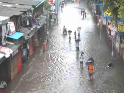 Heavy rains on Sunday midnight and Monday affected medical services in Mumbai | रविवार, सोमवारी कोसळत असलेल्या पावसामुळे मुंबईतील वैद्यकीय सेवेवर झाला परिणाम