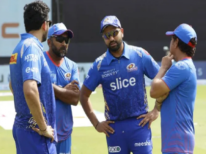 IPL Auction 2023: Mumbai Indians fill Pollard-Hardiks spot, include dangerous player in team | IPL Auction 2023: Mumbai Indians ने भरुन काढली पोलार्ड-हार्दिकची जागा, या घातक खेळाडूचा केला समावेश...