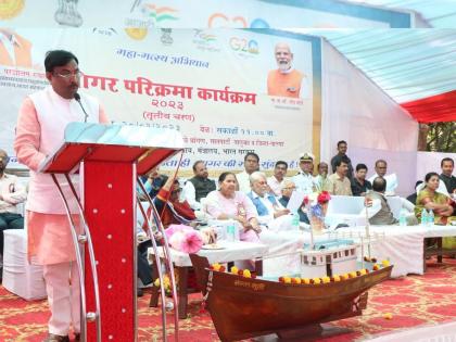 Adarsh fishermen will market in Satpati Announcement by Minister Sudhir Mungantiwar | सातपाटीत आदर्श मच्छीमार मार्केट करणार; मत्स्य व्यवसाय मंत्री सुधीर मुनगंटीवार यांची घोषणा