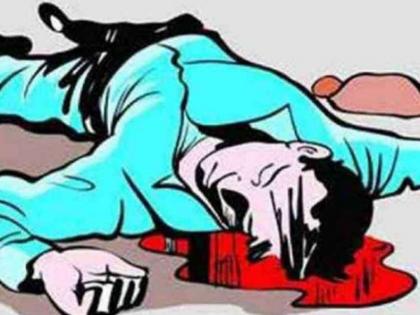 Murder of a friend by slitting his throat in a drunken brawl; The fugitive youth was handcuffed in 12 hours | दारूच्या नशेत झालेल्या भांडणातून मित्राचा गळा चिरून केला खून; फरार तरुणाला १२ तासांत ठोकल्या बेड्या