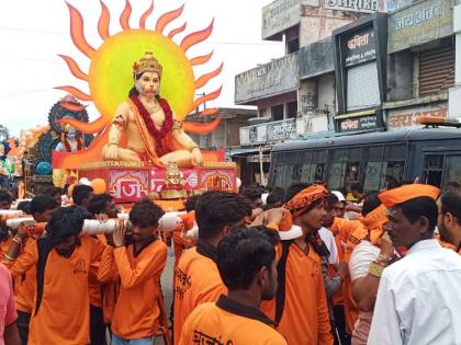 Joy of Shiva devotees in Murtijapur; Kavad Yatra started in the city | मूर्तिजापूरात शिवभक्तांचा जल्लोष; शहरात निघाली कावड यात्रा