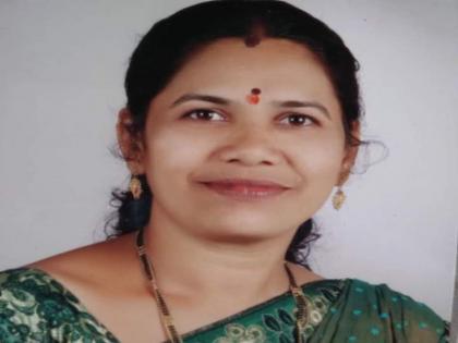 Congress corporator Stephanie Kinney canceled the post of corporator | काँग्रेस नगरसेविका स्टेफी किणी यांचे नगरसेवक पद रद्द 