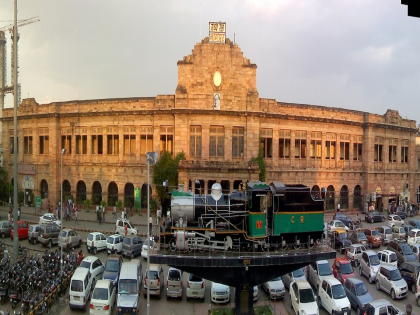 The Prime Minister will laid the foundation stone of renovation of 500 railway stations on Sunday | अमृत भारत स्टेशन योजना : पंतप्रधानांच्या हस्ते रविवारी ५०० रेल्वेस्थानकांच्या नुतनीकरणाचा शिलान्यास