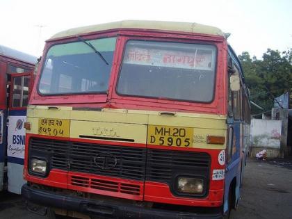 Seven lakh jewelleries bag found in bus at Nagpur | नागपुरात एसटी बसमध्ये आढळली सात लाखांच्या दागिन्यांची बॅग