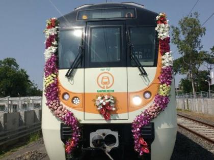 Broadgase Metro rail in Nagpur connects four cities | नागपुरातील ब्रॉडगेज मेट्रो रेल्वे चार शहरांना जोडणार