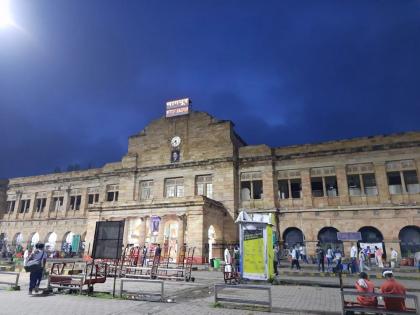 Nagpur railway station, Bangladeshi Minor Childrens, RPF action | Nagpur: बांगलादेशच्या सिमेवरील मुले, रेल्वे स्थानकावर रंगला संशयकल्लोळ, आरपीएफची कारवाई Nagpur railway station, Bangladeshi Minor Childrens, RPF action | Nagpur: बांगलादेशच्या सिमेवरील मुले, रेल्वे स्थानकावर रंगला संशयकल्लोळ, आरपीएफची कारवाई