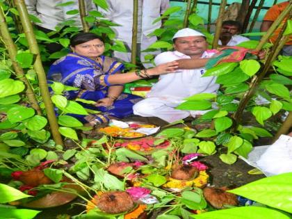 nagapanchamila-hote-nagavelichi-puja | नागपंचमीला येथे होते नागवेलीची पूजा