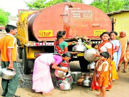 double triple rate of tanker water in nashik citizens suffer financial loss due to the closure of municipal water supply | नाशकात टँकरच्या पाण्याचे दुप्पट- तिप्पट रेट !  चारशे, सहाशेचे टँकर बाराशे तेराशे रुपयांना