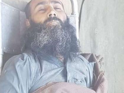 Lashkar wins another deadly terrorist in Kashmir, reward of 10 lakhs on his head | लष्कराने काश्मीरमध्ये आणखी एका खतरनाक दहशतवाद्याचा केला खात्मा, डोक्यावर होते 10 लाखाचे इनाम