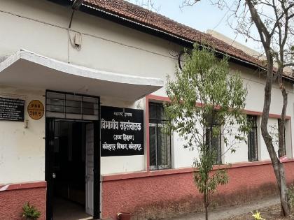 The Department of Higher and Technical Education suspended the then Joint Director of Higher Education of Kolhapur Division, Dr. Dhanraj Nakade, the then Administration Officer Dhairyasheel Karidkar and Senior Clerk Babasaheb Bidkar | Kolhapur: धनराज नाकाडेंसह कारीदकर, बीडकर निलंबित; 'उच्च शिक्षण'मधील अनियमितता भोवली The Department of Higher and Technical Education suspended the then Joint Director of Higher Education of Kolhapur Division, Dr. Dhanraj Nakade, the then Administration Officer Dhairyasheel Karidkar and Senior Clerk Babasaheb Bidkar | Kolhapur: धनराज नाकाडेंसह कारीदकर, बीडकर निलंबित; 'उच्च शिक्षण'मधील अनियमितता भोवली