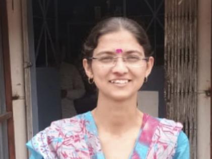 Namrata Maske from Mangrul in Sangli got 28th rank in the state in the Central Public Service Commission examination | सांगलीतील मांगरुळच्या नम्रता मस्केचा स्पर्धा परीक्षेत डबल धमाका; एमपीएससीत यश, युपीएससीत 'क्लास वन'