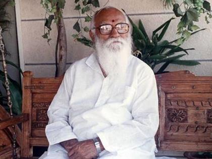 Rishi from politics, Maharshi in social work ... 'Bharat Ratna' Nanaji Deshmukh's incomparable work | राजकारणातील ऋषी, समाजसेवेतील महर्षी... 'भारतरत्न' नानाजी देशमुखांचे अतुलनीय कार्य