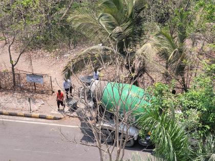 builder's attempt to install gate in crz area thwarted awareness of environmentalists in navi mumbai | सीआरझेड क्षेत्रात गेट बसविण्याचा बिल्डरचा प्रयत्न हाणून पाडला; पर्यावरणप्रेमींची जागरूकता 