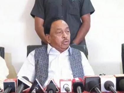 narayan rane make sensational statement while criticized cm uddhav thackeray in jan ashirwad yatra | “मी असतो तर कानाखाली चढवली असती”; मुख्यमंत्र्यांवर टीका करताना राणेंची जीभ घसरली