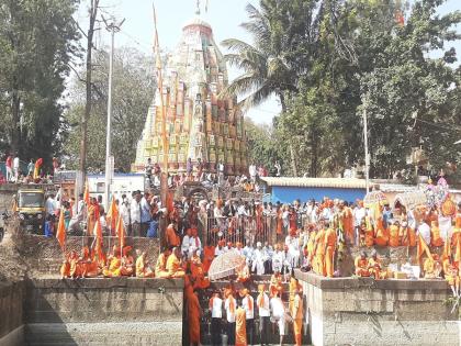 In Narayanpur, Utsavamurti and Padukas are bathed in Chandrabhaga, Dutt Jayanti celebrations conclude. | नारायणपूरात उत्सवमूर्ती व पादुकांना चंद्रभागा स्नान, दत्त जयंती सोहळ्याचा समारोप