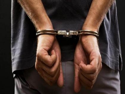 two accused for possessing narcotics arrested by police | अंमली पदार्थ बाळगणाऱ्या दोन आरोपींना अटक