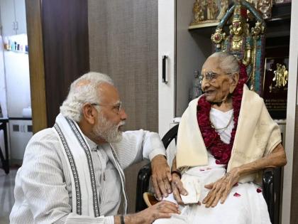 Prime Minister Narendra Modi's mother Heeraben passed away, many world leaders paid tribute | पंतप्रधान नरेंद्र मोदींच्या आई हिराबेन यांचं निधन, जगातील अनेक नेत्यांनी वाहिली श्रद्धांजली