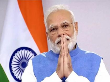 Prime Minister Narendra Modi's hit six off the last ball; Babita phogat's tweet goes viral svg | 'आत्मनिर्भर भारत'; पंतप्रधान मोदींचा अखेरच्या चेंडूवर षटकार; बबिता फोगाटचं ट्विट व्हायरल