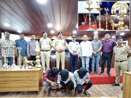Nashik Crime Gang of criminal engineers who stole idols and ornaments from temples taken into custody | गुगल मॅपवर प्राचीन मंदिरे शोधली अन् सुरु केली लुटमार; हायटेक चोराच्या टोळीला अटक Nashik Crime Gang of criminal engineers who stole idols and ornaments from temples taken into custody | गुगल मॅपवर प्राचीन मंदिरे शोधली अन् सुरु केली लुटमार; हायटेक चोराच्या टोळीला अटक