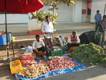 mira bhayander market nashik farmers | मीरा-भाईंदर महापालिकेच्या मंडईमधून नाशिकच्या शेतकऱ्यांना हुसकावून लावले