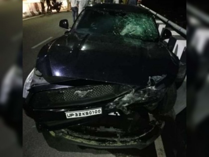 former under19 vice captain cricketer akshdeep nath ford mustang get crashed into 2 cars svg | टीम इंडियाच्या माजी खेळाडूचा अपघात; गाडीची अवस्था पाहून उडेल थरकाप!