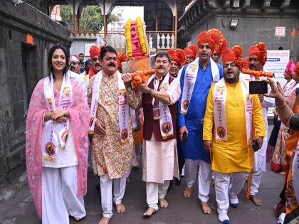 The awakening of folk culture in Granthdindi! 100th All India Theater Conference begins | ग्रंथदिंडीत लोक संस्कृतीचा जागर! शंभराव्या अखिल भारतीय नाट्यसंमेलनास सुरुवात