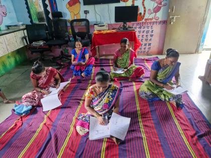 spontaneous response to nav bharat saksharta test in thane district 14 thousand people took the assessment test | ठाणे जिल्ह्यात ‘नव भारत साक्षरता’ चाचणीस उत्स्फूर्त प्रतिसाद; १४ हजारांनी दिली मूल्यमापन चाचणी spontaneous response to nav bharat saksharta test in thane district 14 thousand people took the assessment test | ठाणे जिल्ह्यात ‘नव भारत साक्षरता’ चाचणीस उत्स्फूर्त प्रतिसाद; १४ हजारांनी दिली मूल्यमापन चाचणी