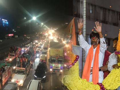 Manoj Jarang's march reaches Navi Mumbai; Huge traffic jam in the city | मनोज जरांगेंचा मोर्चा नवी मुंबईत पोहचला; शहरात प्रचंड वाहतूक कोंडी