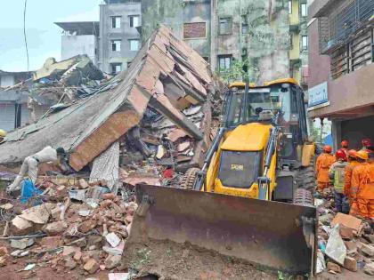 Navi Mumbai 3 storey building collapses rescue operations begin | बेलापुरमध्ये तीन मजली इमारत कोसळली; दोघांना बाहेर काढण्यात यश, बचावकार्य सुरु