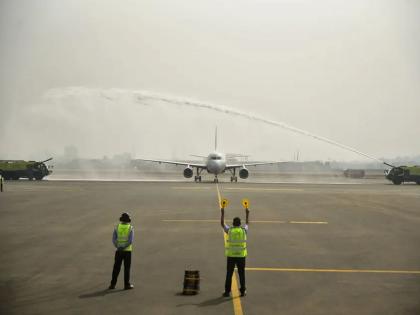 Navi Mumbai Airport deadline of September 30; Chief Minister Devendra Fadnavis directs CIDCO, Adani Group | नवी मुंबई विमानतळाला ३० सप्टेंबरची डेडलाइन; मुख्यमंत्री देवेंद्र फडणवीस यांचे सिडको, अदानी समूहाला निर्देश Navi Mumbai Airport deadline of September 30; Chief Minister Devendra Fadnavis directs CIDCO, Adani Group | नवी मुंबई विमानतळाला ३० सप्टेंबरची डेडलाइन; मुख्यमंत्री देवेंद्र फडणवीस यांचे सिडको, अदानी समूहाला निर्देश