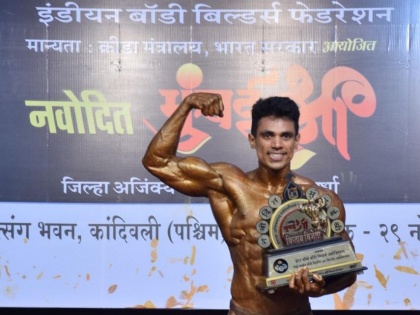 Ganesh upadhyay won navodeet shree bodybuilding competition | ध्येय होते गटात येण्याचे, पटकावले थेट जेतेपद; गणेश उपाध्याय ठरला "नवोदित मुंबई श्री'