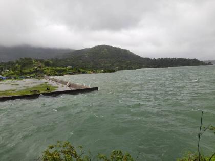 Bhandardara 93 percent and Nilavande 81 percent! Discharge of water started | भंडारदरा ९३ टक्के तर निळवंडे ८१ टक्के! पाण्याचा विसर्ग सुरू