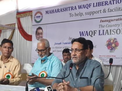 "The governor is working Constitution on the orders or political party, so the question arises!" | "राज्यपाल नेमके 'त्या' राजकीय पक्षाच्या आदेशाप्रमाणे काम करतात की घटनेच्या हा प्रश्न पडतो!"