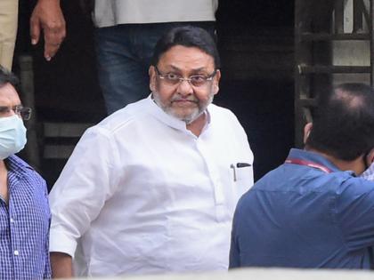 NCP leader Nawab Malik stuck! Charge sheet filed by ED; Bail also reserved by court last month | नवाब मलिक अडकले! ईडीकडून न्यायालयात आरोपपत्र दाखल; गेल्या महिन्यात जामिनही राखून ठेवलेला