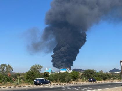 Nashik Fire: Major explosion at Nashik's Igatpuri Jindal Company; Fear of loss of life, rescue operation started | Nashik Fire: नाशिकच्या जिंदाल कंपनीत मोठा स्फोट; जीवित हानीची भीती, बचावकार्य सुरू