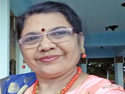 Four golds to a fifty-six-year-old student; M.A. Uttung Bharari in Marathi | छप्पन्न वर्षीय विद्यार्थिनीला चार सुवर्ण; एम.ए. मराठीत उत्तुंग भरारी