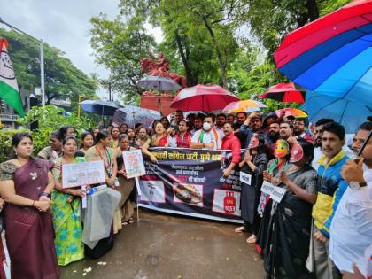 NCP Anti Inflation Movement at Balgandharva Chowk in Pune | पुण्यातील बालगंधर्व चौकात राष्ट्रवादीचे "महागाई विरोधी आंदोलन"