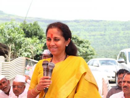 Maharashtra has shown that invisible forces cannot do anything here Supriya Sule targets the rulers | अदृश्य शक्तीचं इथं काही चालू शकत नाही, हे महाराष्ट्राने दाखवून दिलं; सुप्रिया सुळेंचा सत्ताधाऱ्यांवर निशाणा