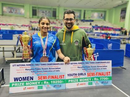 Sayali Vani won two bronzes in the National Table Tennis Championships | राष्ट्रीय टेबल टेनिस स्पर्धेत सायली वाणीला दोन कांस्य