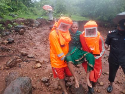 Maharashtra Rain : Rescue operation started by 26 teams of NDRF; Squads deployed in flood-hit districts | Maharashtra Rain : एनडीआरएफच्या २६ पथकांद्वारे बचावकार्य सुरू; पूरग्रस्त जिल्ह्यांमध्ये पथके तैनात