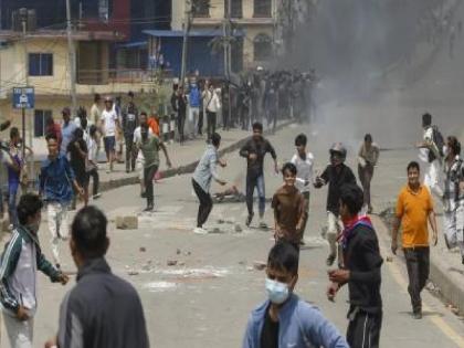 More than 500 people from Kolhapur district canceled their plans for Nepal | नेपाळमध्ये हिंसाचार; कोल्हापूर जिल्ह्यातील ५०० हून अधिक पर्यटकांनी प्लॅन केला रद्द