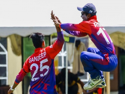 Nepal made history in ODI cricket; USA are all out for 35; Sandeep Lamichhane picks up six wickets | नेपाळनं वन डे क्रिकेटमध्ये इतिहास रचला; अमेरिकेच्या फलंदाजांची शरणागती 