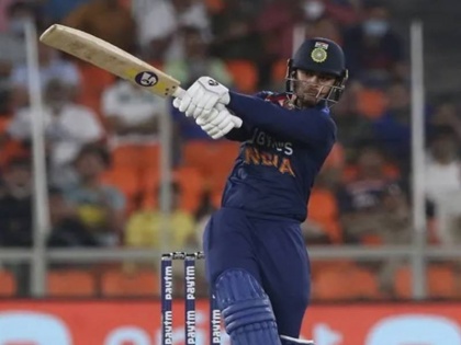 (Rohit Sharma Gives Tips To Ishan Kishan For India vs England T20 Second Match | Ind vs Eng: रोहित शर्माच्या 'या' टीप्स इशान किशनसाठी ठरल्या 'टर्निंग पॉईंट'