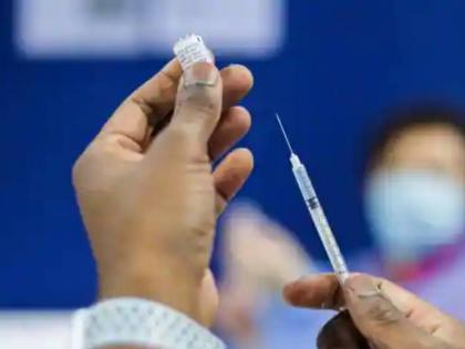 Four mobile vaccination centers for the neglected peoples in Mumbai | मुंबईतील दुर्लक्षित घटकांसाठी चार फिरते लसीकरण केंद्र